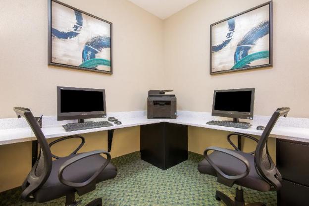 candlewood suites jefferson city by ihg