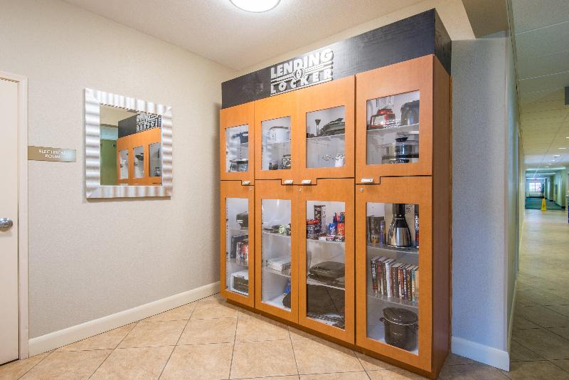 Candlewood Suites Jefferson City By Ihg,Cole>>Boone County,3 star