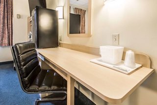 Red Roof Inn Johnstown,Pennsylvania>>Johnstown,2 star