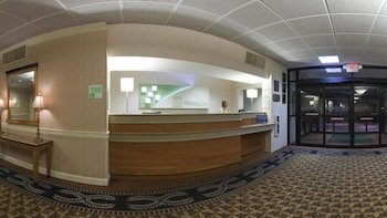 Holiday Inn Johnstown-Gloversville By Ihg,Gloversville>>Fulton,3 star