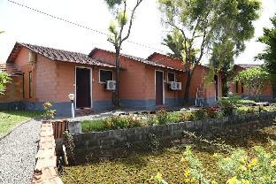 Green Palace Health Resort,Champakulam>>Alappuzha,3 star