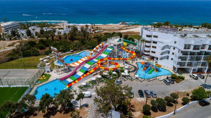 leonardo laura beach and splash resort