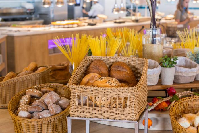 leonardo laura beach and splash resort