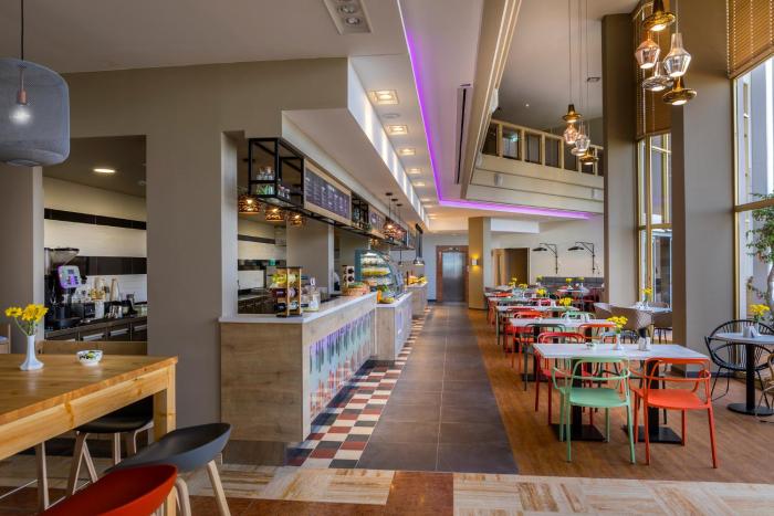 leonardo laura beach and splash resort