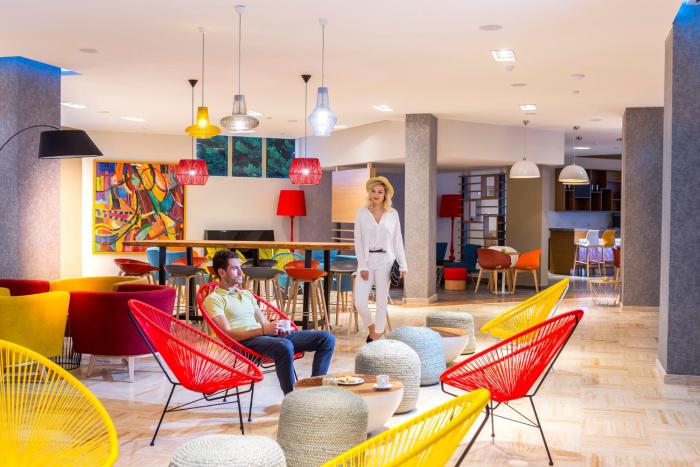 leonardo laura beach and splash resort