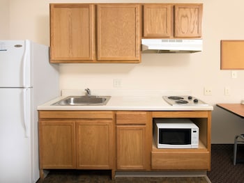 woodspring suites kansas city liberty