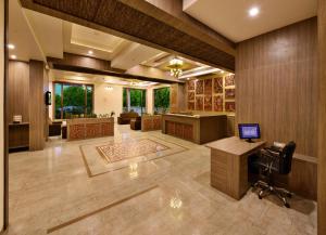 sarovar portico gir