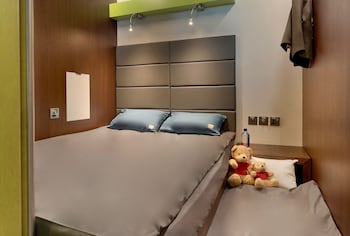 sleep n fly sleep lounge dubai international airport c gates