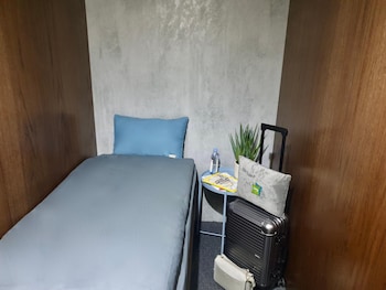 sleep n fly sleep lounge dubai international airport c gates