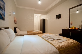 golden horn park hotel