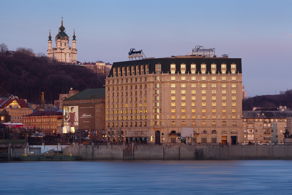fairmont grand hotel kyiv