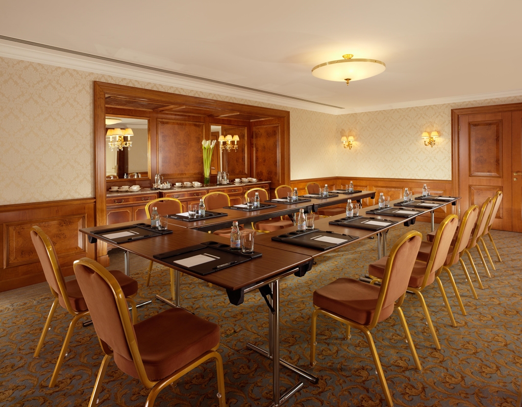 fairmont grand hotel kyiv