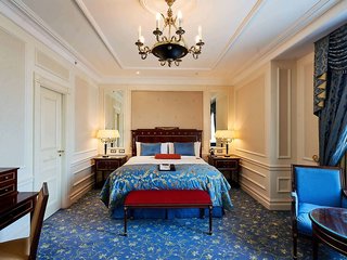 fairmont grand hotel kyiv