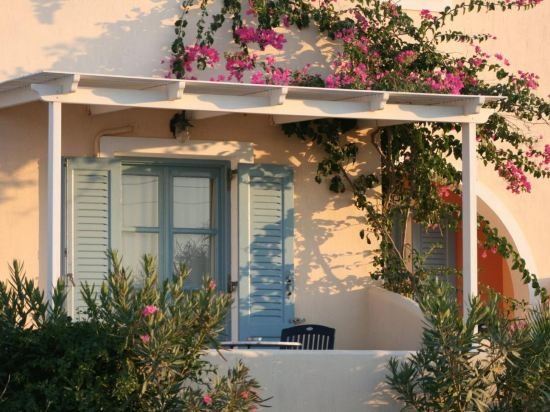 Anemoessa Villa,Oia>>Finikia,3 star