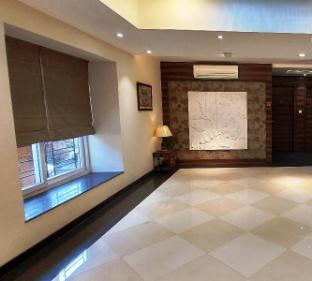 the palm aryan a boutique hotel