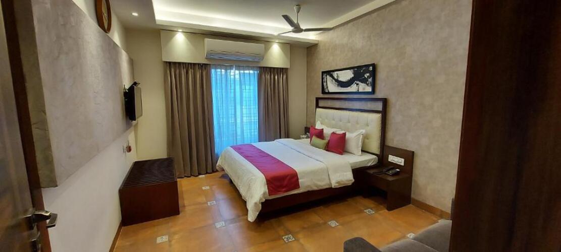 the palm aryan a boutique hotel