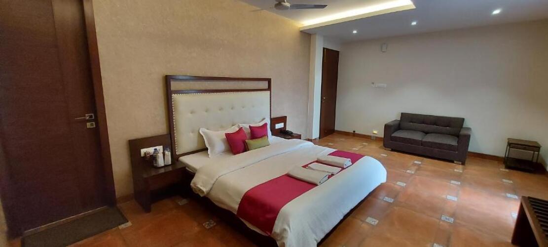 the palm aryan a boutique hotel