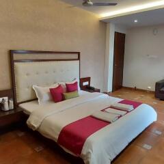 the palm aryan a boutique hotel