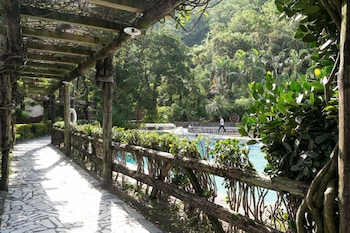 rainbow resort