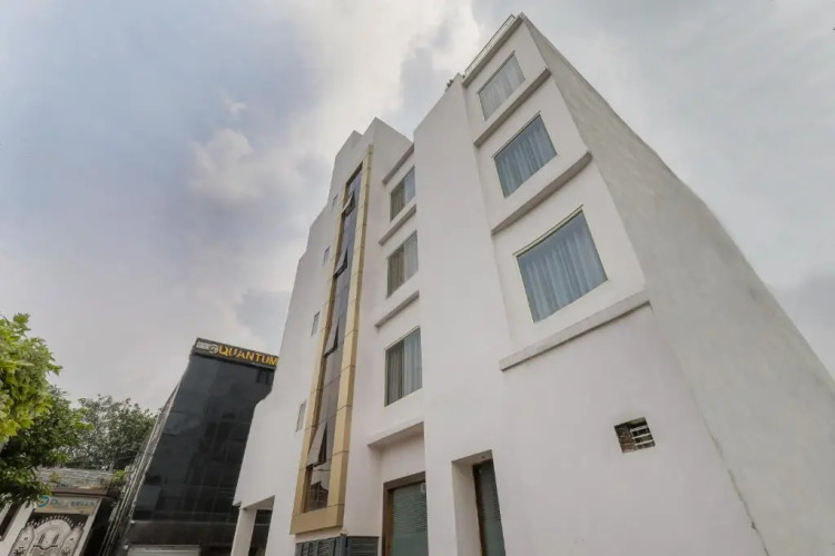 hotel global inn gold lucknow