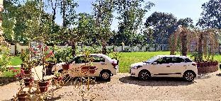 golden palms resort and banquets