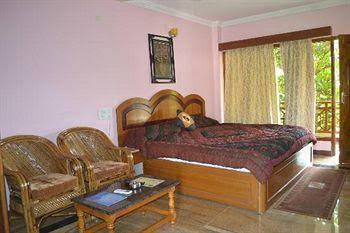 hotel sea breeze