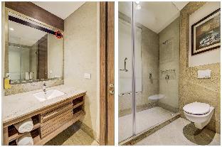 super townhouse chhatarpur near metro park