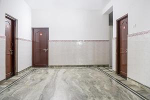 oyo home elite stay near shri shri shiridi sai mandir