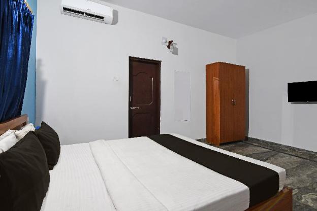oyo home elite stay near shri shri shiridi sai mandir