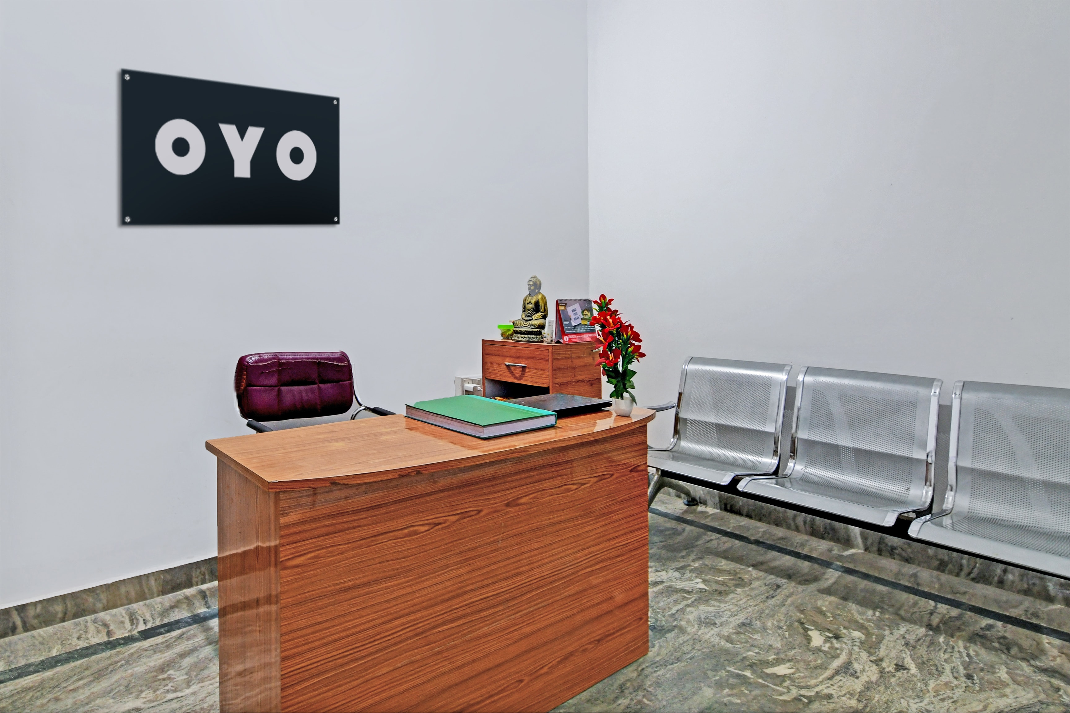 oyo home elite stay near shri shri shiridi sai mandir