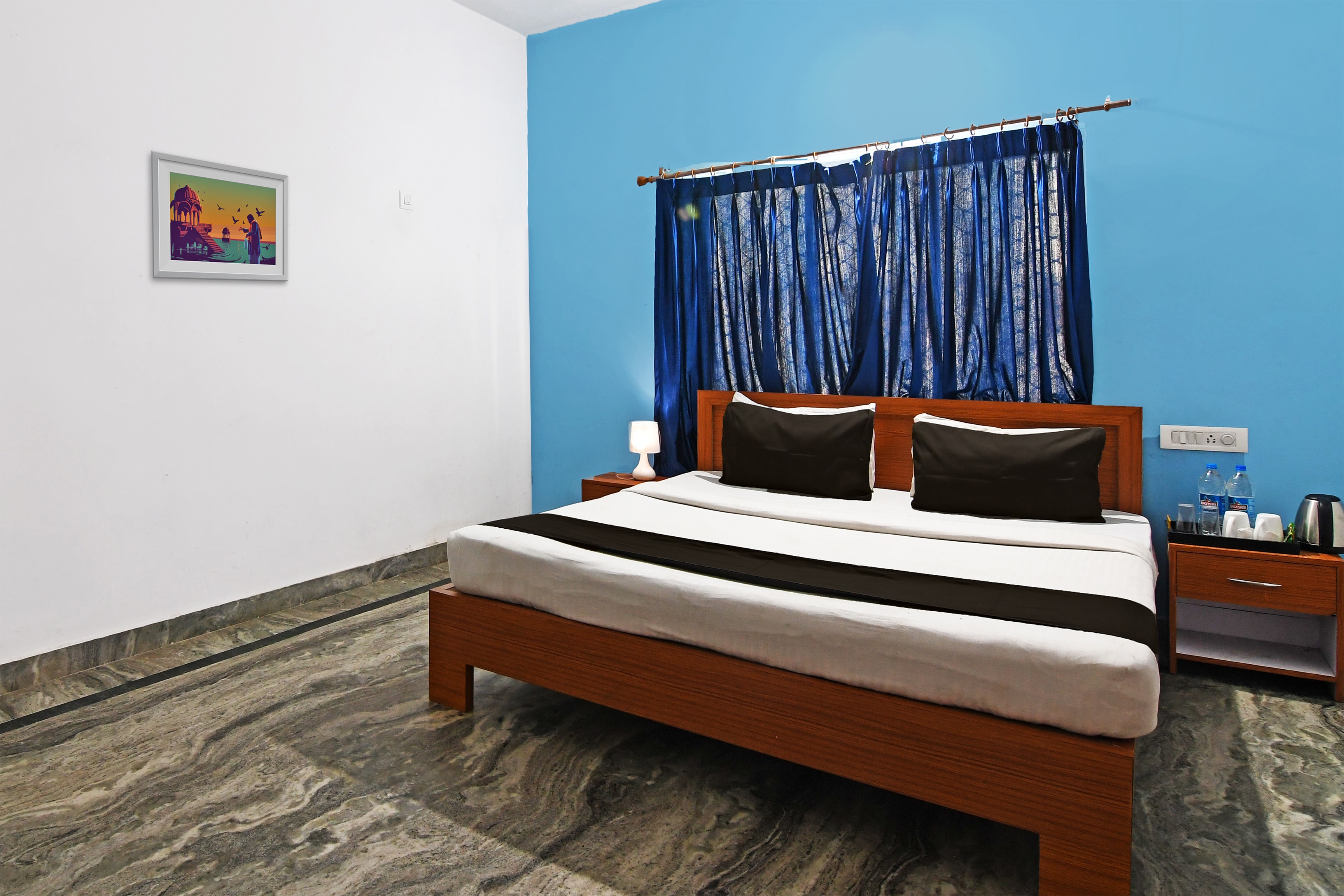 oyo home elite stay near shri shri shiridi sai mandir