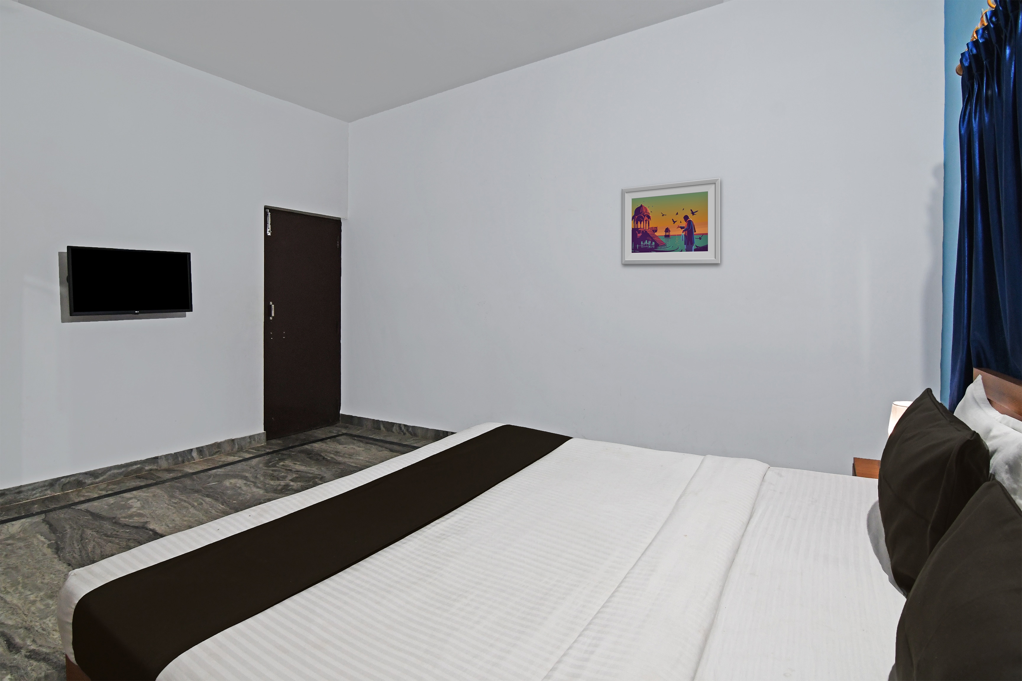 oyo home elite stay near shri shri shiridi sai mandir