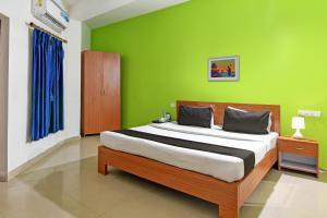 oyo home elite stay near shri shri shiridi sai mandir