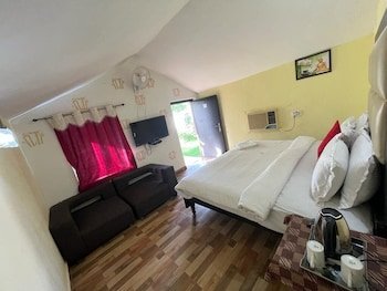 yuvraj fort by made my stay