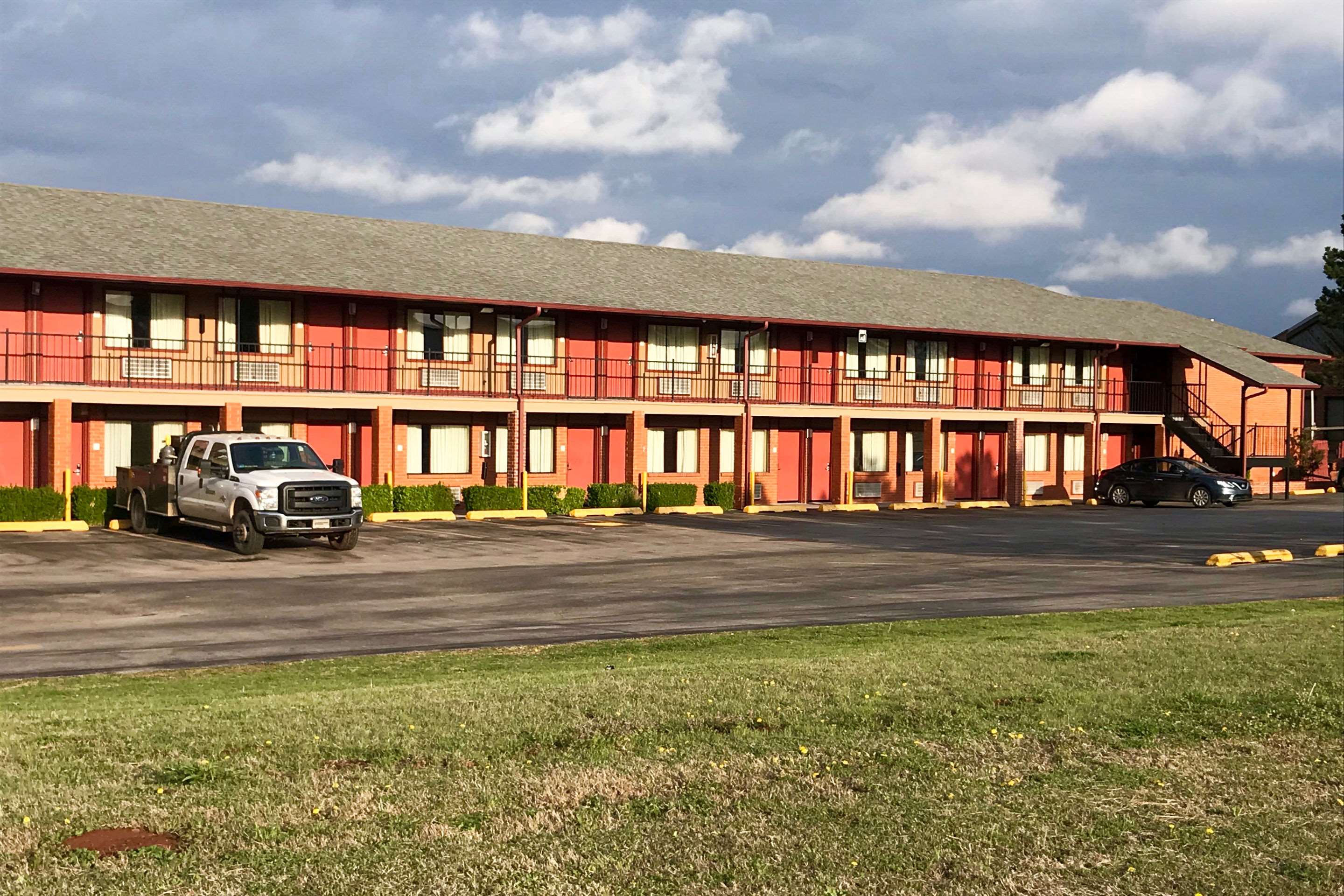 econo lodge purcell