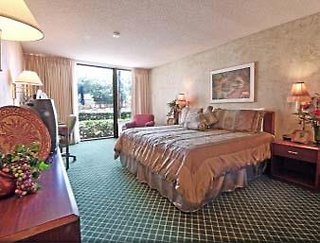 holiday inn dallas market ctr love field by ihg
