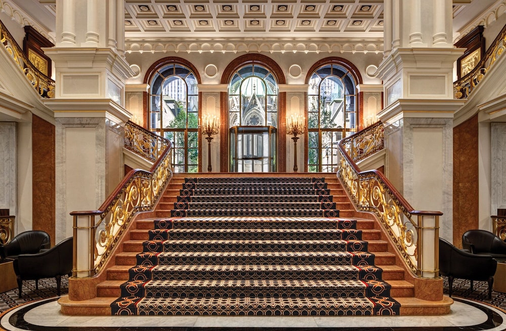 the towers at lotte new york palace