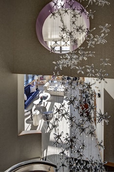 the towers at lotte new york palace