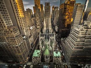 the towers at lotte new york palace