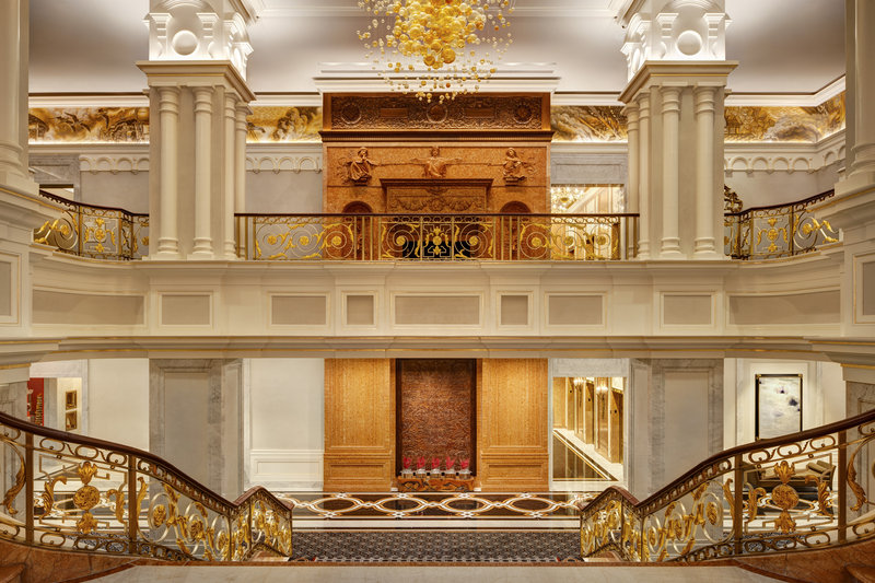 the towers at lotte new york palace