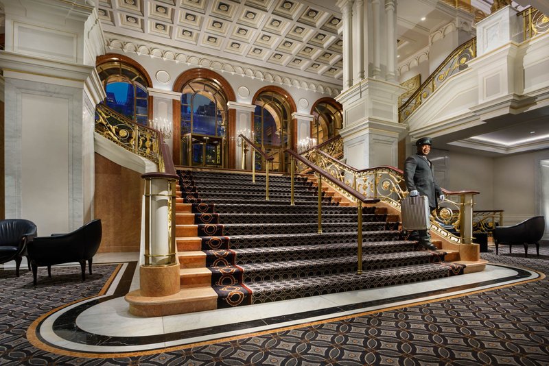 the towers at lotte new york palace