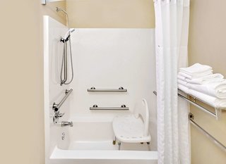 microtel inn and suites by wyndham daphne mobile