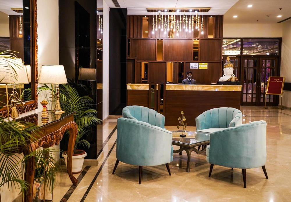 hotel le amritam