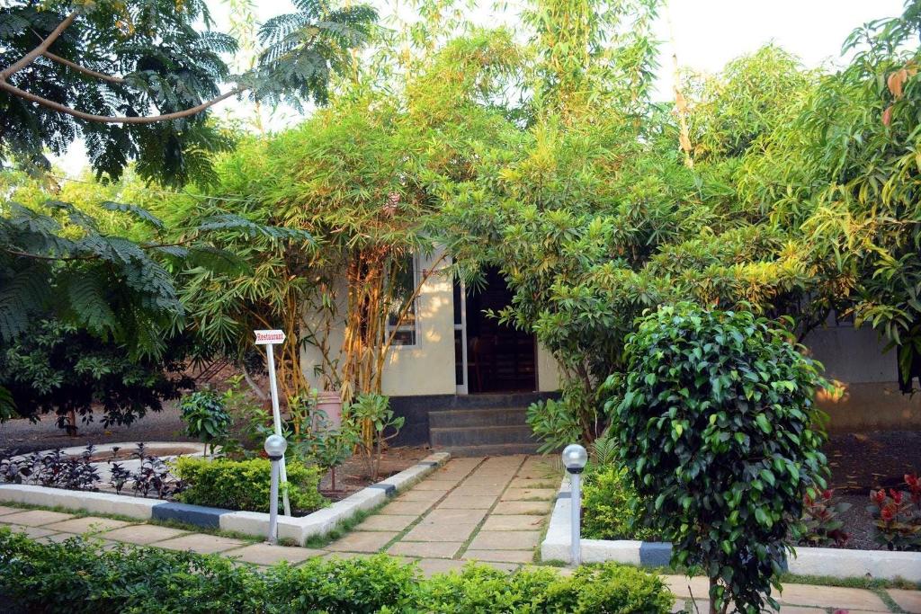 wild wadi cottages resort