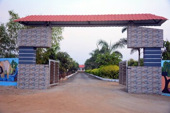 wild wadi cottages resort