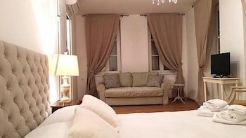 barbacan boutique hotel