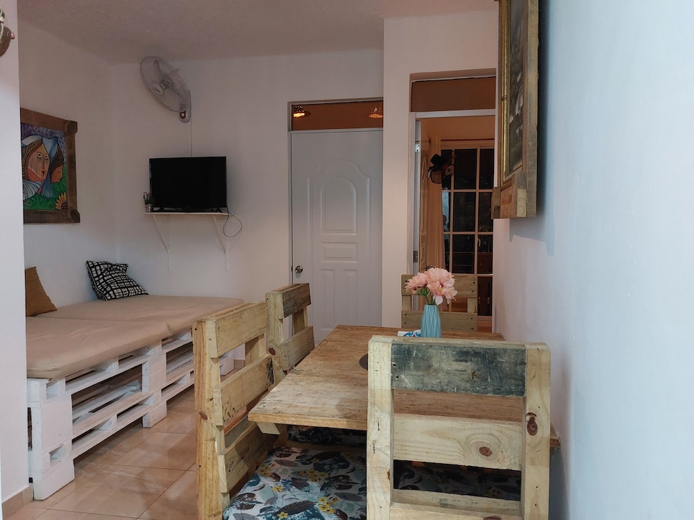 family apartment apartment 5 in villa coconut