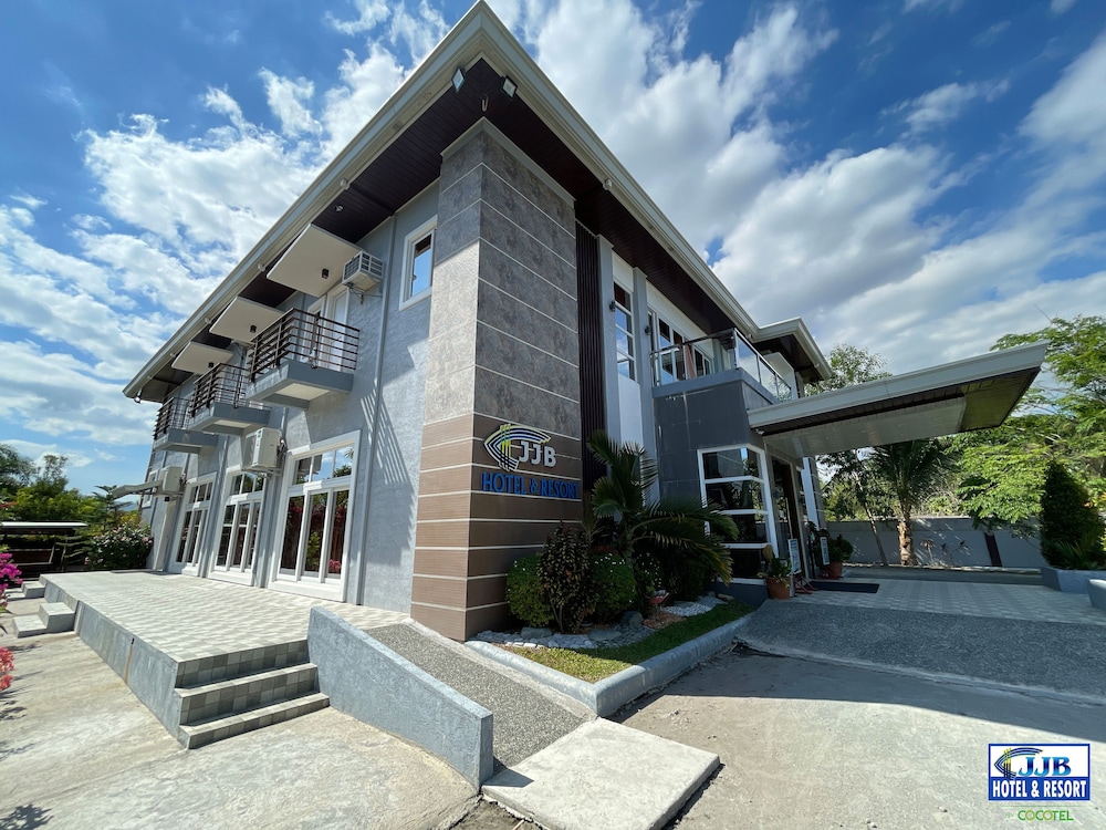 jjb aquafarm resort by cocotel