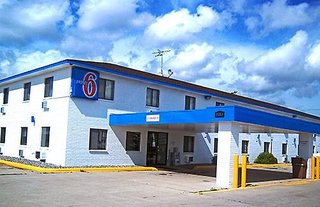 motel 6 fargo south
