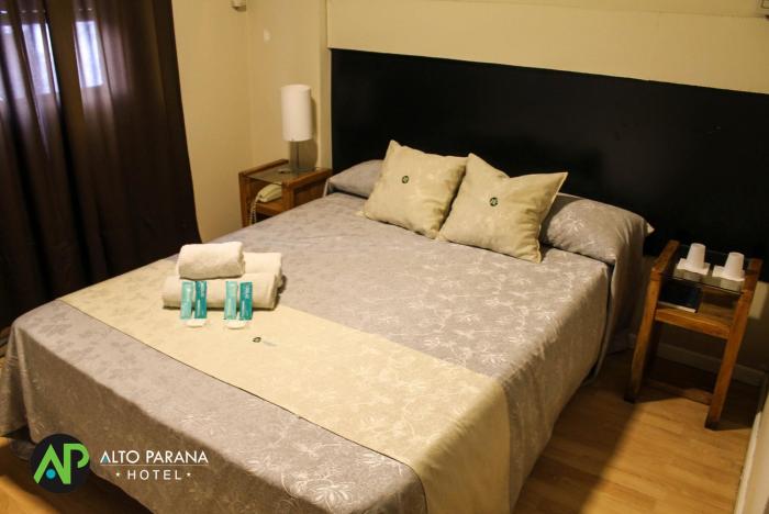 alto parana hotel
